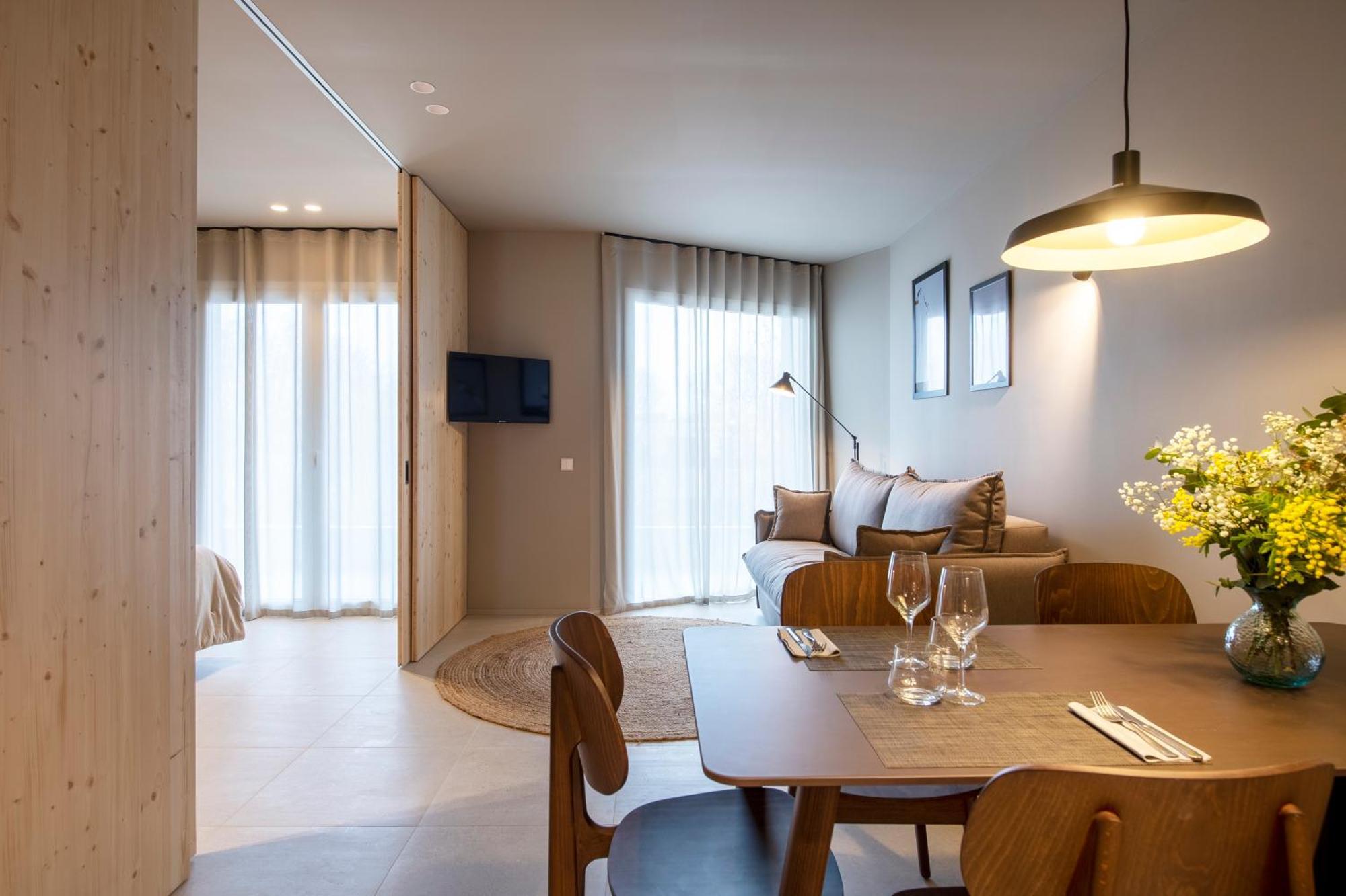 Apartaments La Carpa Banyoles Exterior photo